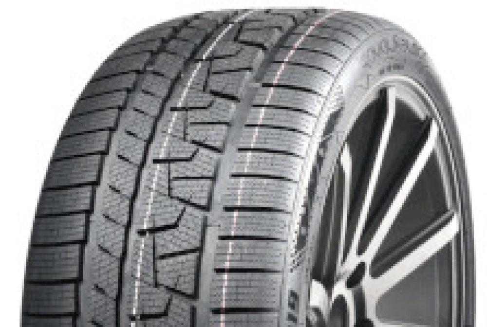 Royal Black Winter UHP 275/45R20 110V, XL