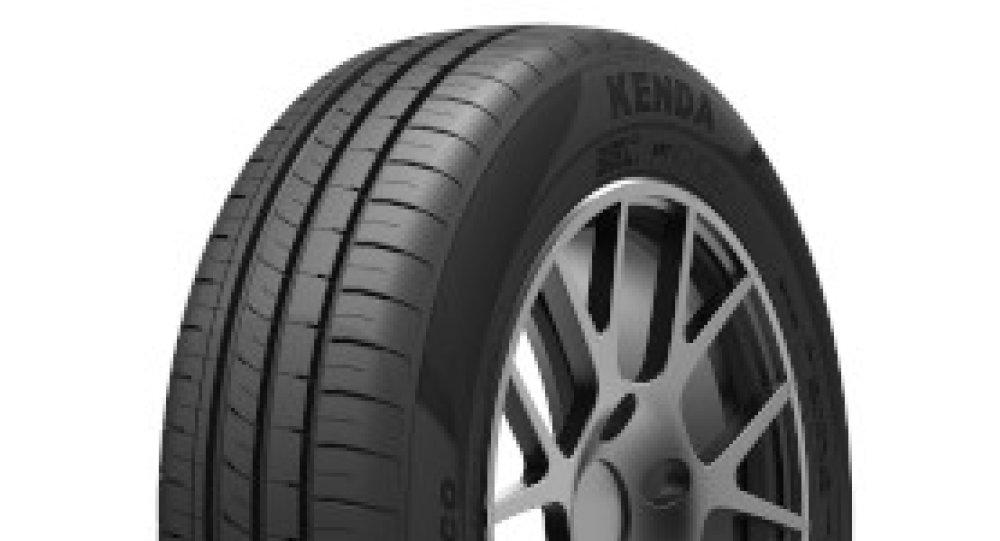 Kenda KR203 195/50R15 82V