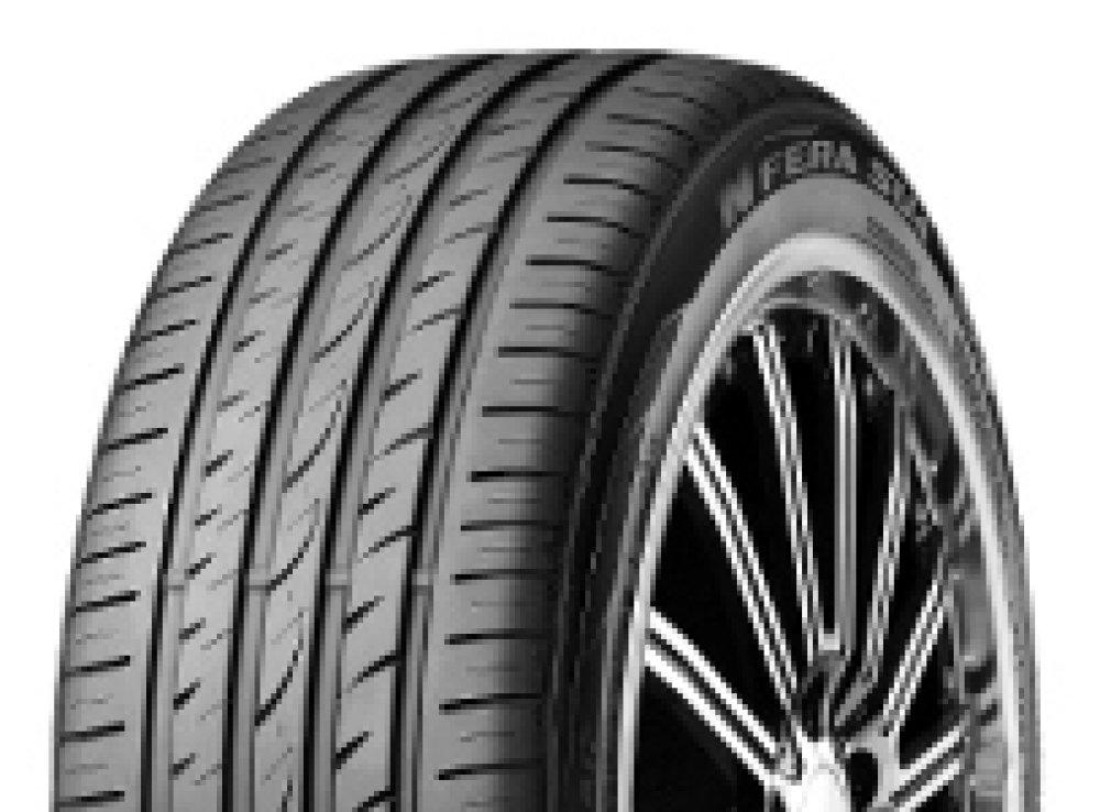Roadstone Eurovis Sport 4 215/55R17 94W