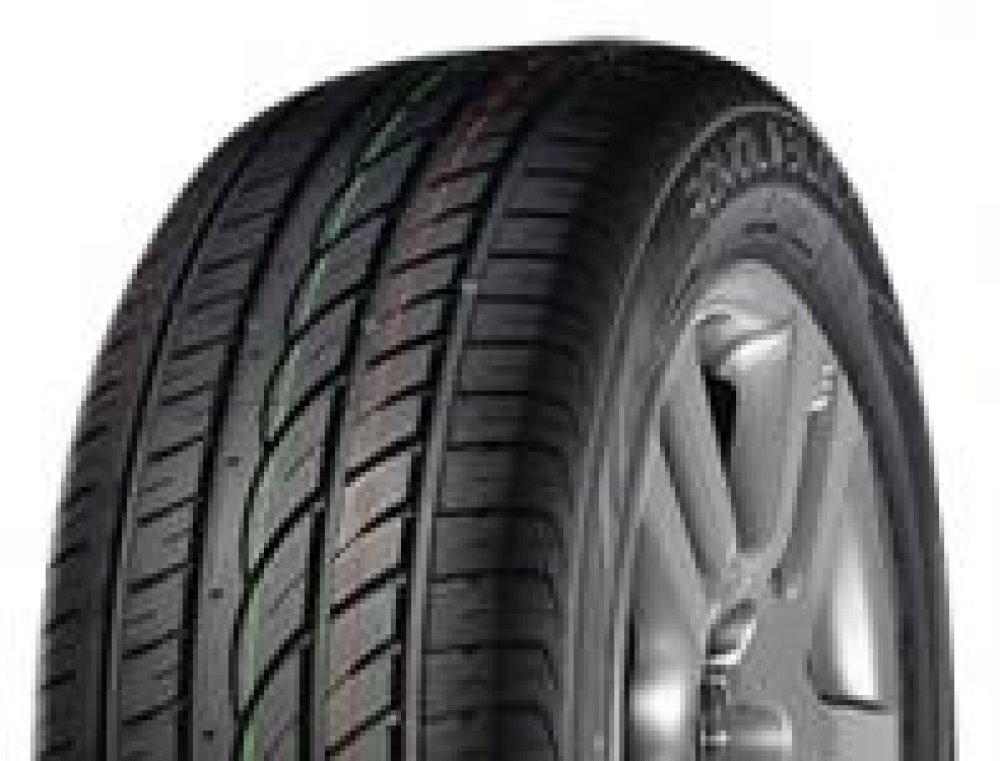 Royal Black Royal Power 215/50R17 95W, XL