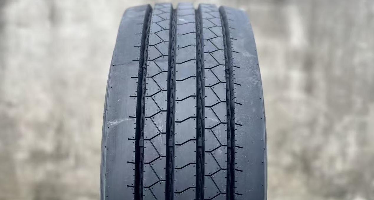 Avantech STR1000 295/80R22.5 154/149M