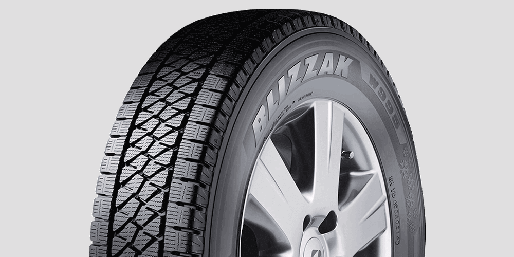 Bridgestone Blizzak W995 235/65R16 115/113R